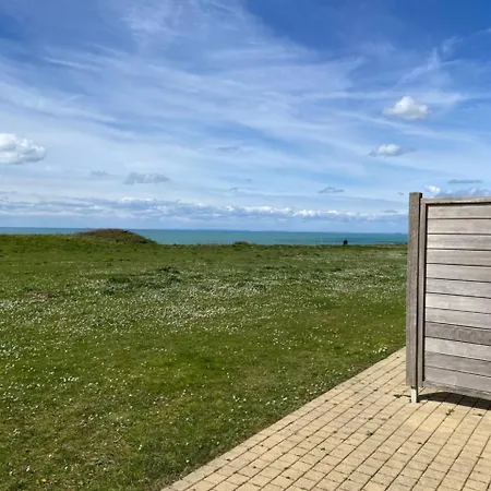 Brise De Mer Sur La Naturelle, Studio A Wimereux , Parking Exterior photo