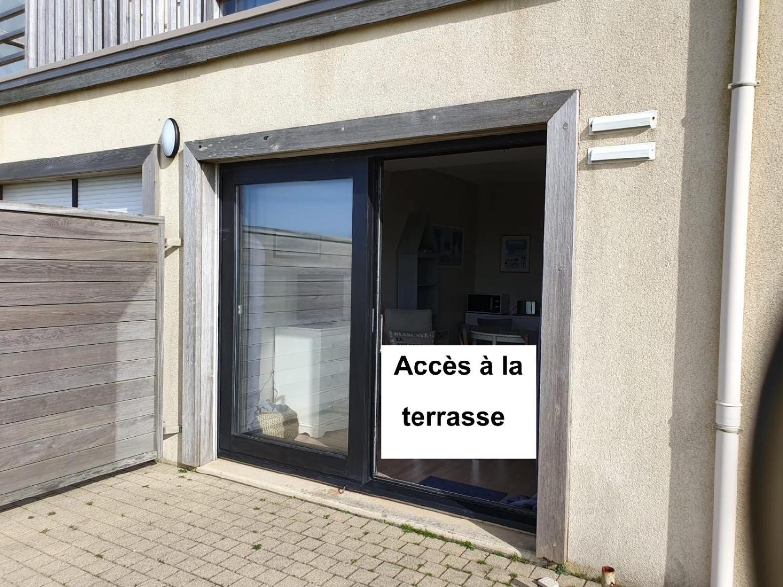 Brise De Sur La Naturelle, A , Parking