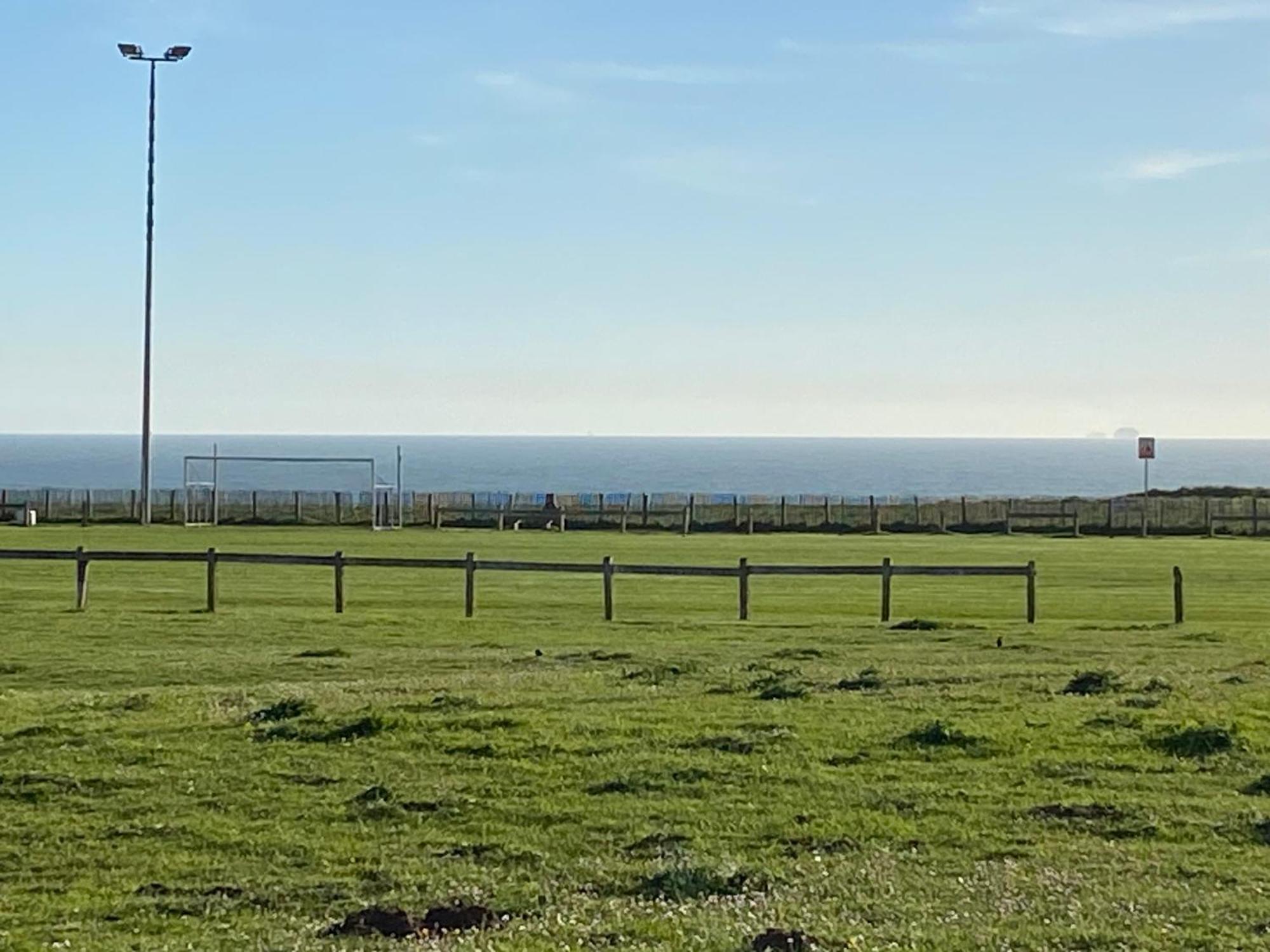 Brise De Sur La Naturelle, A , Parking