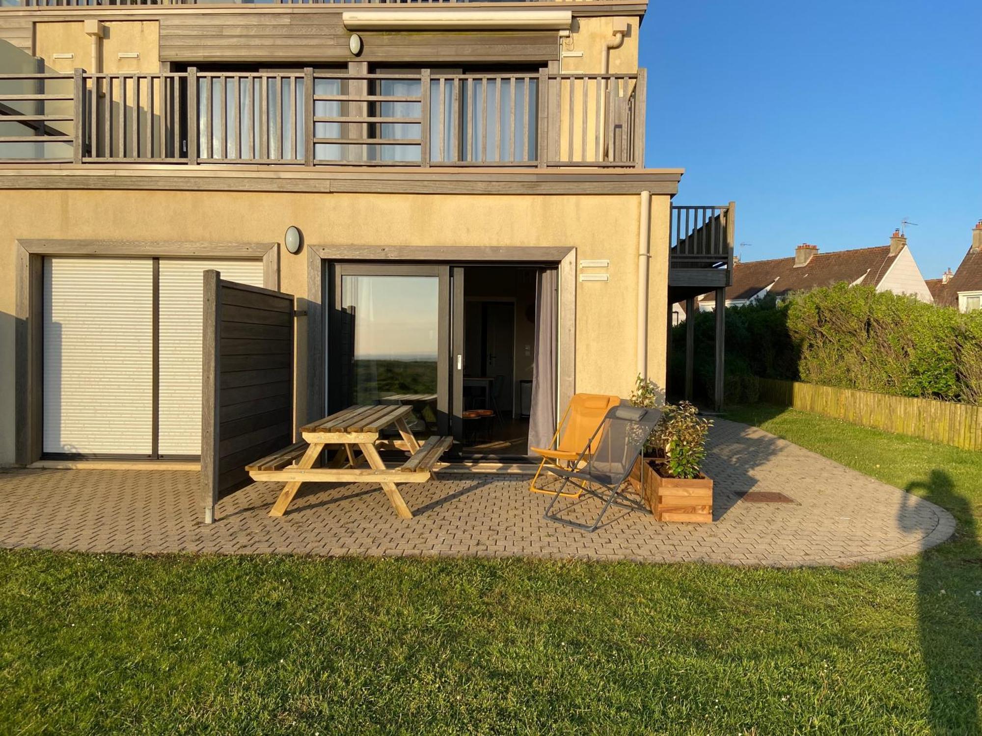 Brise De Sur La Naturelle, A , Parking * Wimereux